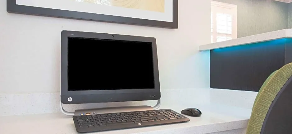 Super 8 by Wyndham Mountain View