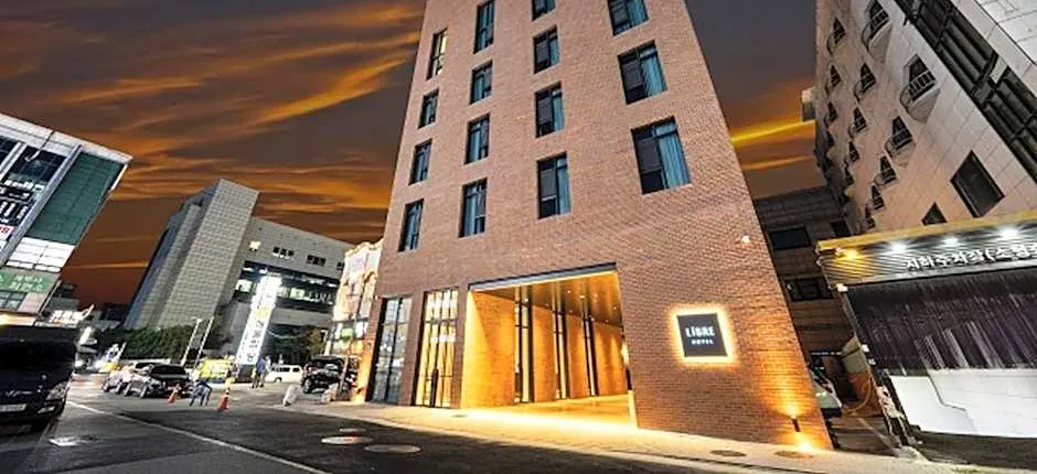 Hotel Libre