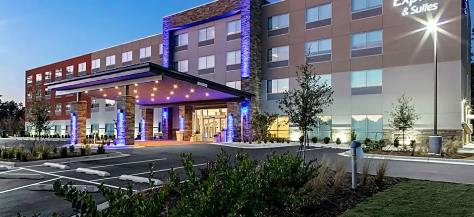 Holiday Inn Express And Suites Wilmington West - Medical Park By IHG