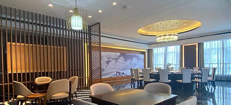 Holiday Inn Express Taizhou CMC By IHG