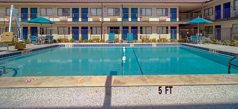Motel 6-Venice, FL