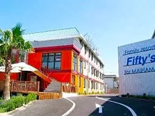 Family Resort Fifty's For Maihama