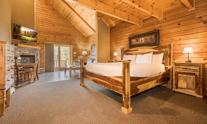 The Lodges at Sunset Village