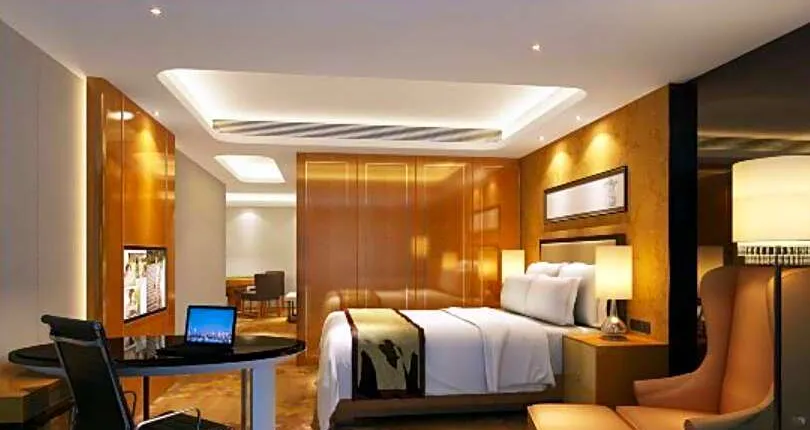 River Four Seasons Hotel