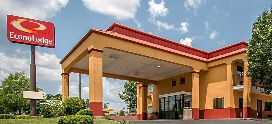 Econo Lodge Inn & Suites Northport
