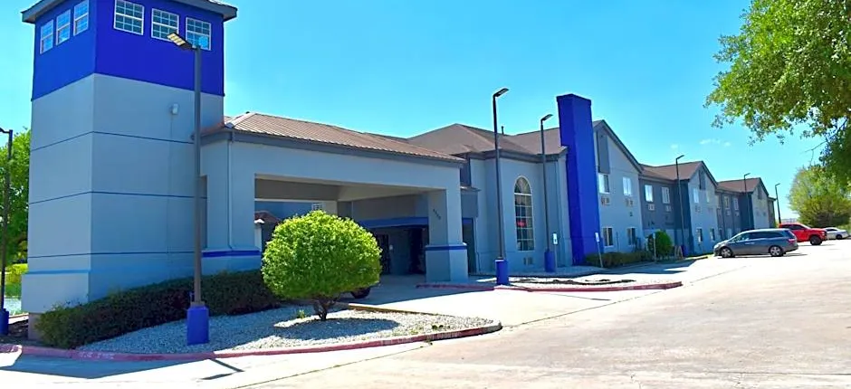 Americas Best Value Inn & Suites Haltom City Ft. Worth