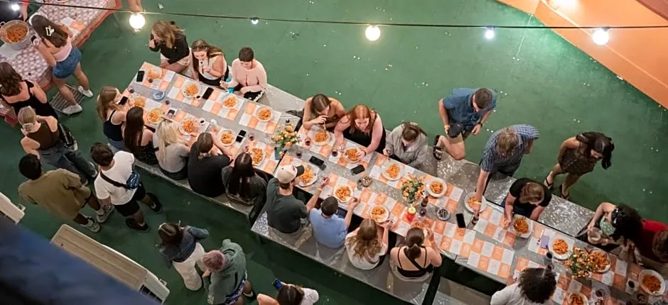 Naples Experience Hostel