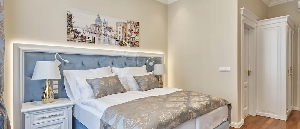 Golden Key Boutique Hotel