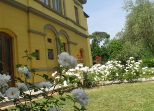 HOTEL VILLA BETANIA