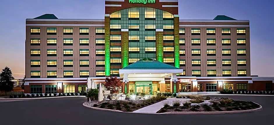 Holiday Inn & Suites Oakville at Bronte By IHG