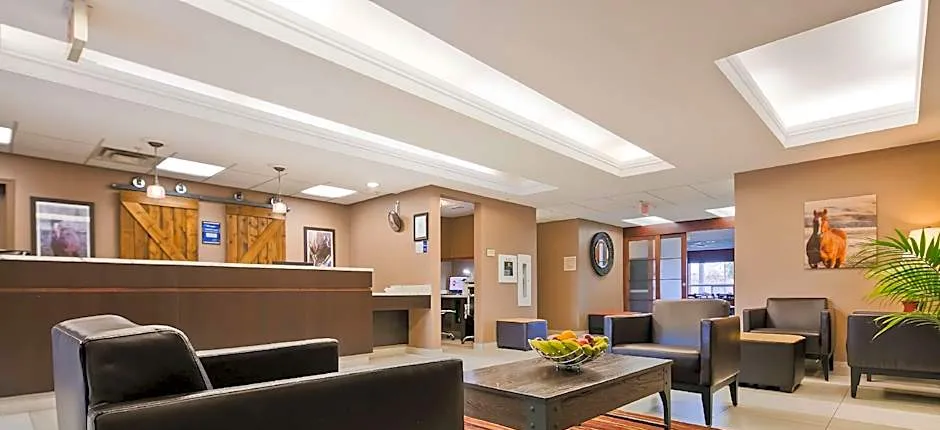 Best Western Plus Red Deer Inn & Suites