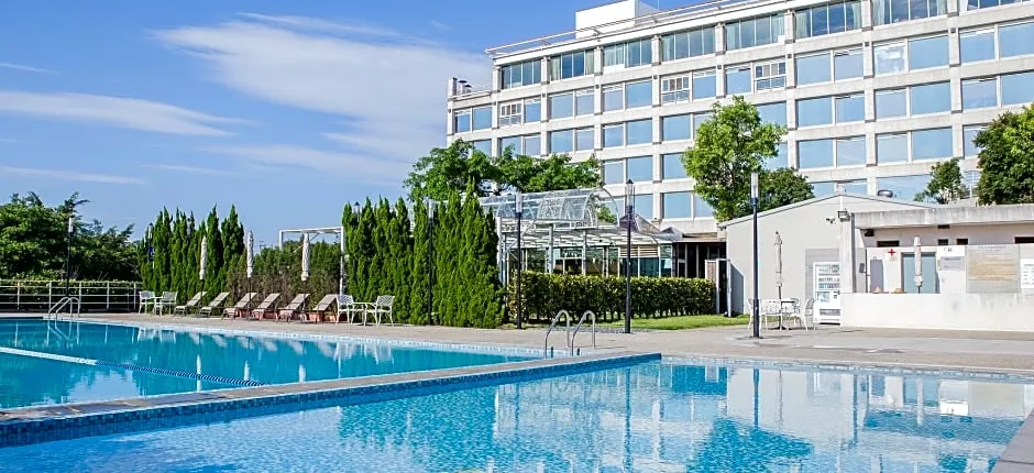Freshfields Hotel