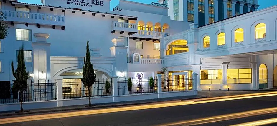 DoubleTree by Hilton Toluca