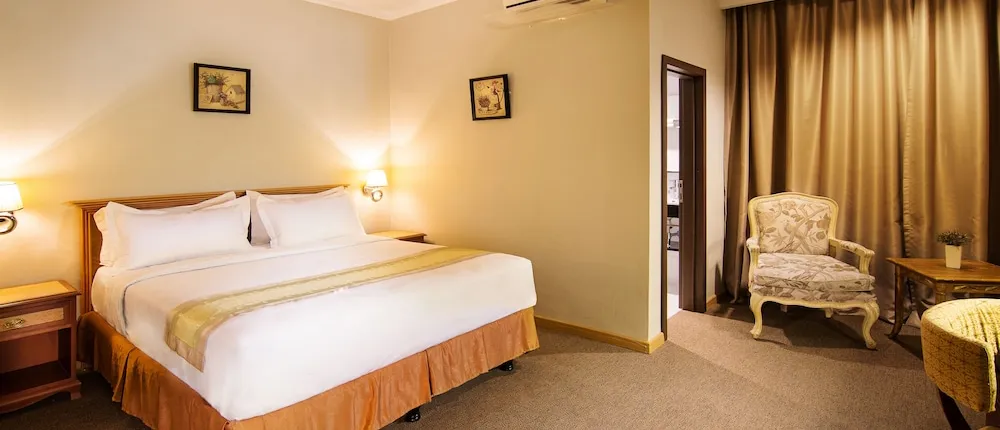 Menumbing Heritage Hotel