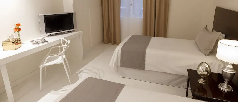 1253 Recoleta Small Hotel