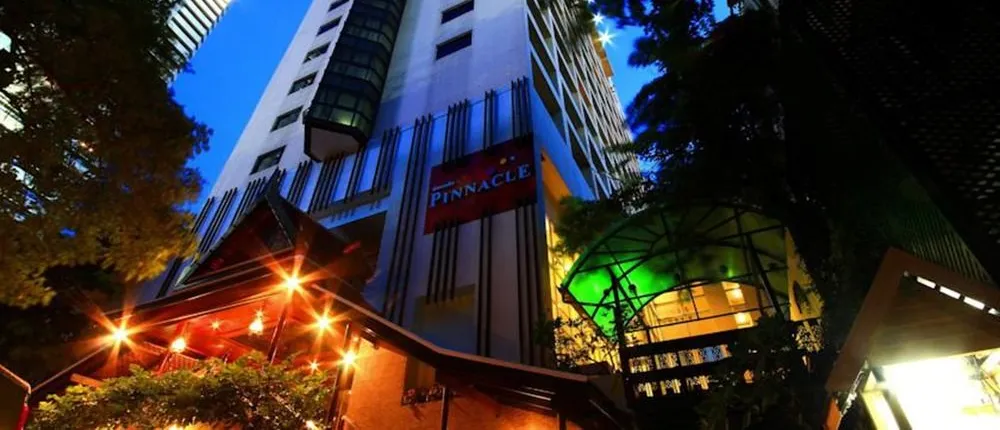 Pinnacle Lumpinee Park Hotel