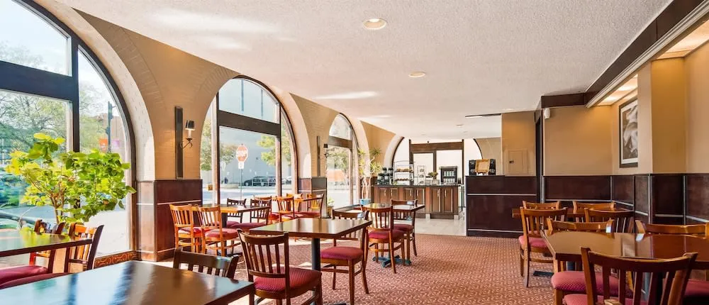 Best Western Downtown Sudbury Centreville