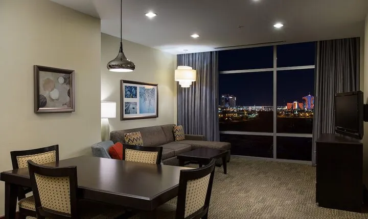 Staybridge Suites: Las Vegas Stadium District