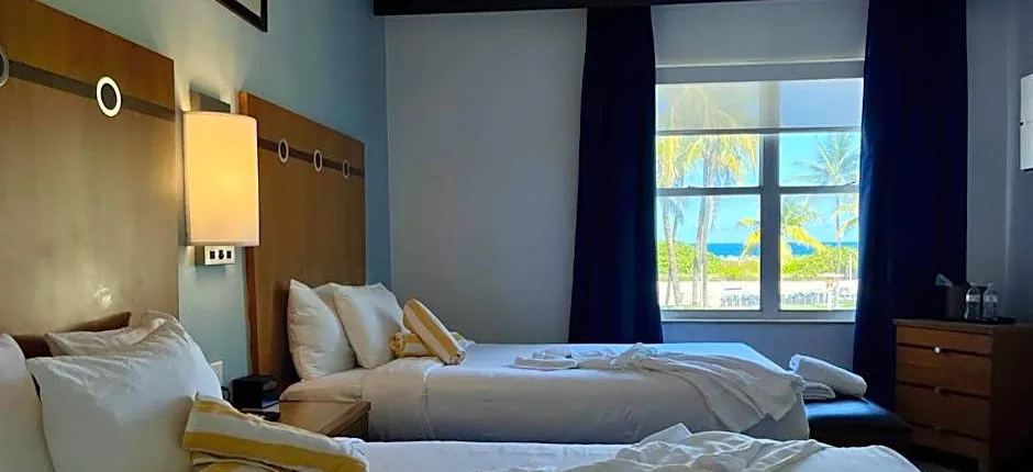 Majestic Hotel South Beach