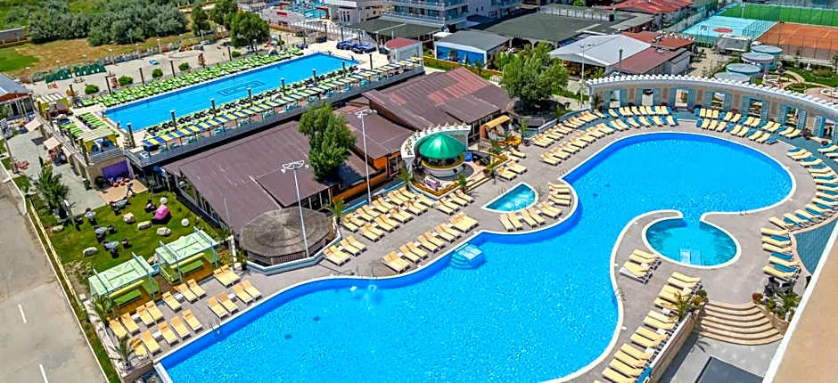 Phoenicia Luxury Hotel