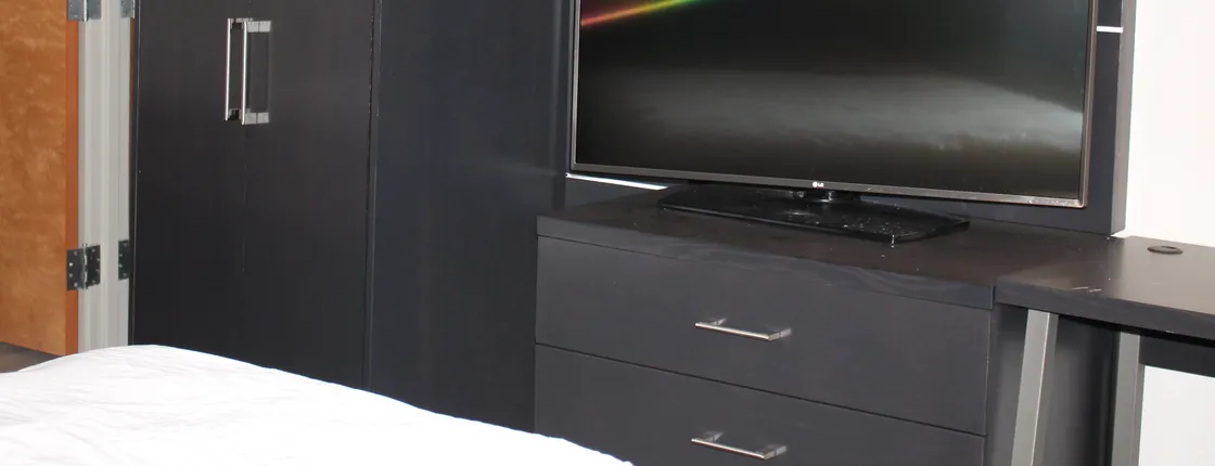 HOLIDAY INN EXPRESS AND SUITES HARDEEVILLE-HILTON