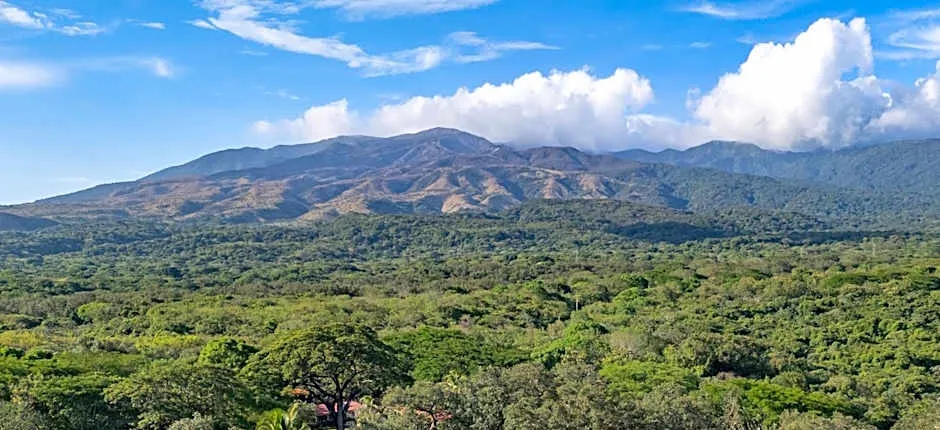 Hacienda Guachipelin Volcano Ranch Hotel & Hot Springs