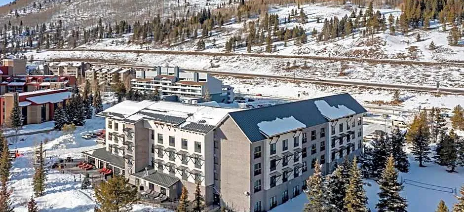 Cambria Hotel Copper Mountain