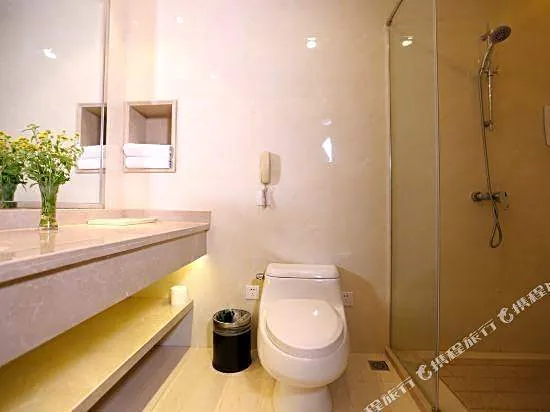 Crystal Island Hotel