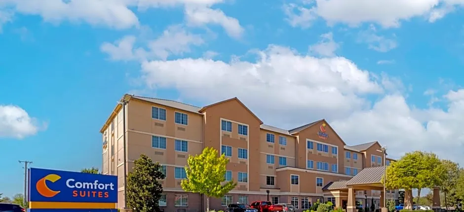 Comfort Suites Waco North