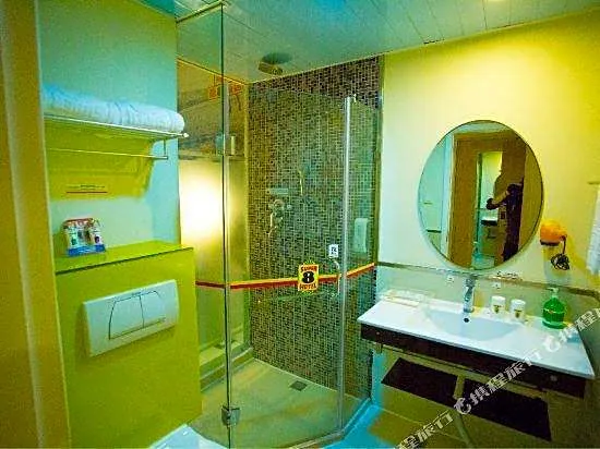 Su 8 Hotel (Wenzhou Wuma Street Dananmen Branch)