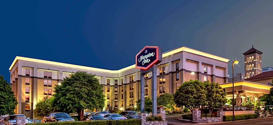 Hampton Inn By Hilton Vanderbilt West End
