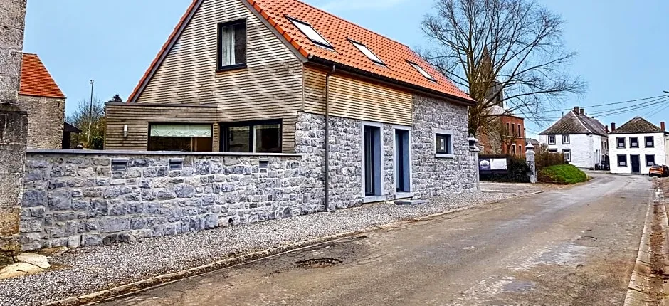 La petite maison dans la cour