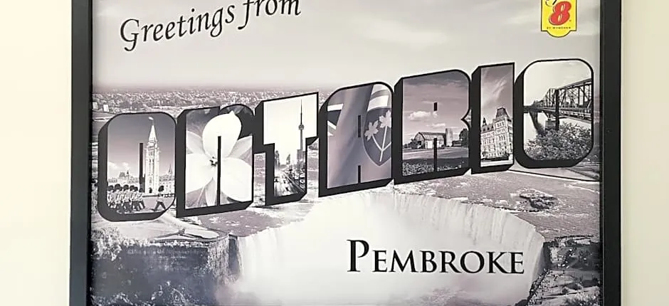 Super 8 by Wyndham Pembroke