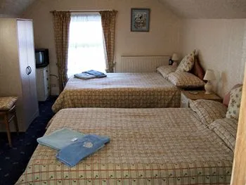 Sunnydale Hotel - Guest House