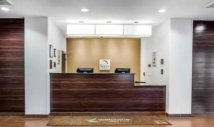 Sleep Inn & Suites Grand Forks Near Alerus Center