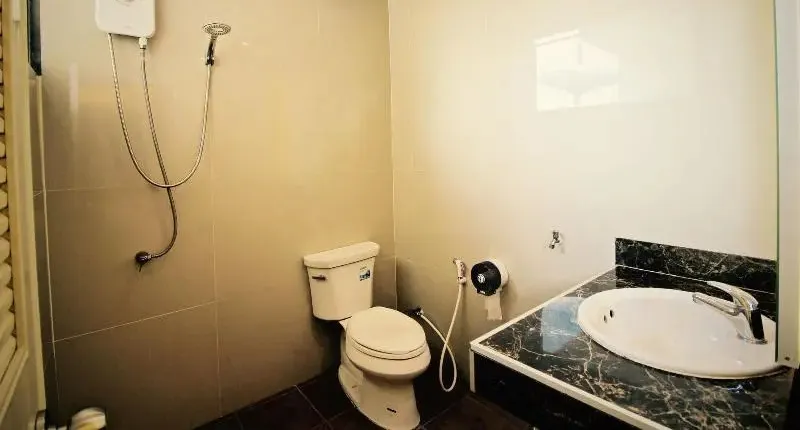 OYO 128 Kkinn South Pattaya Hotel