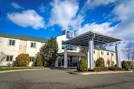 Motel 6-Pottstown, PA