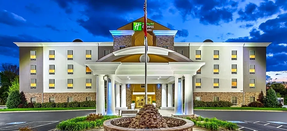 Holiday Inn Express & Suites Morristown by IHG