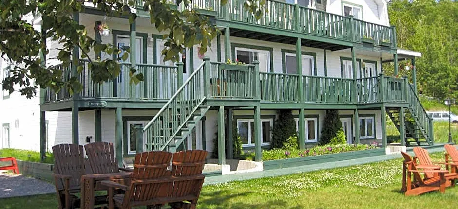 Hôtel Sous la Croix 152725