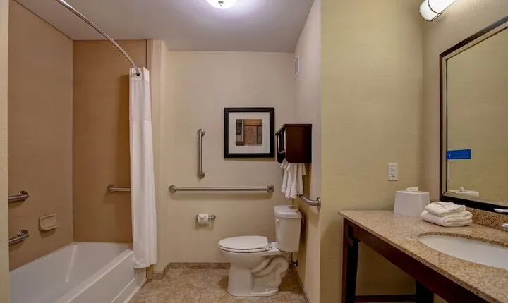 Hampton Inn DeKalb IL