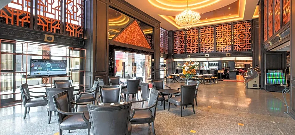 Manhattan Hotel