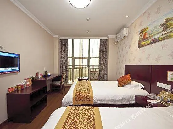 Longzhen Business Hotel
