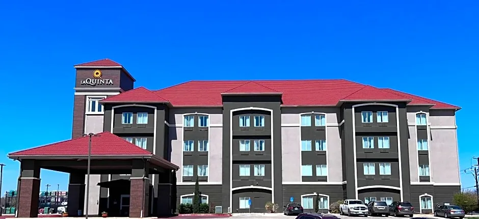 La Quinta Inn & Suites by Wyndham Brownwood