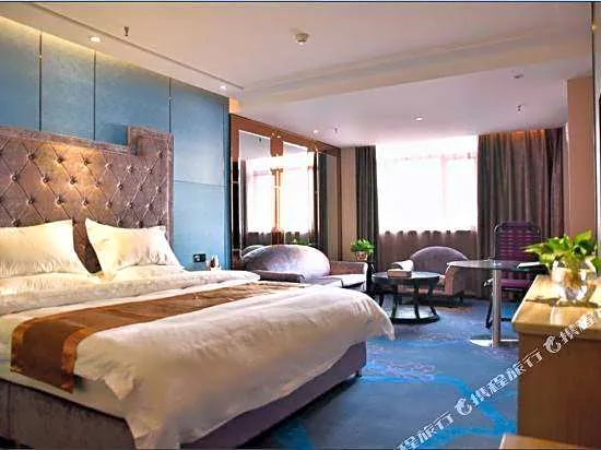 Hejing County Aipai Hotel (County People's Hospital)