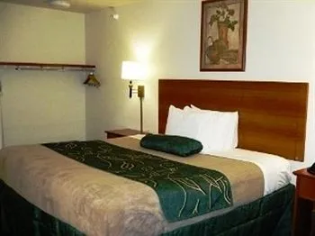 Oak Tree Inn Cheyenne