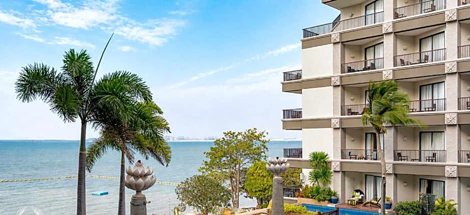 Garden Cliff Resort And Spa