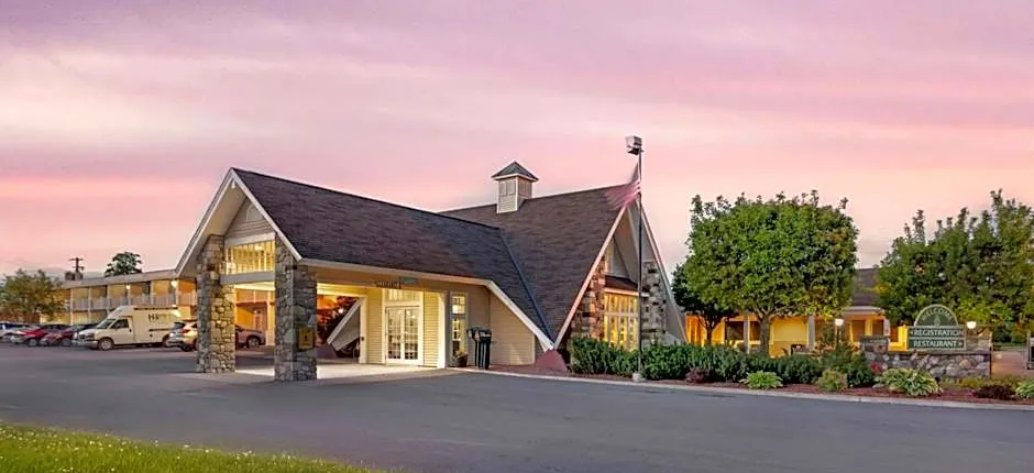 Best Western Plus Plattsburgh