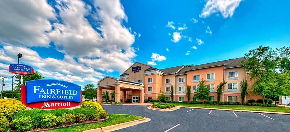 Fairfield Inn & Suites by Marriott Russellville