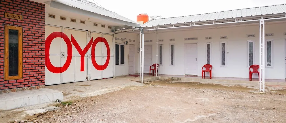 OYO 2369 Cempaka Homestay