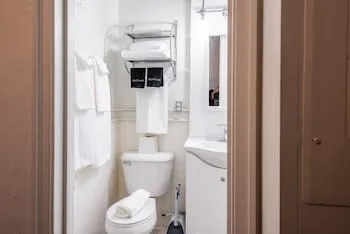 Mint House Detroit - Grand Circus Park